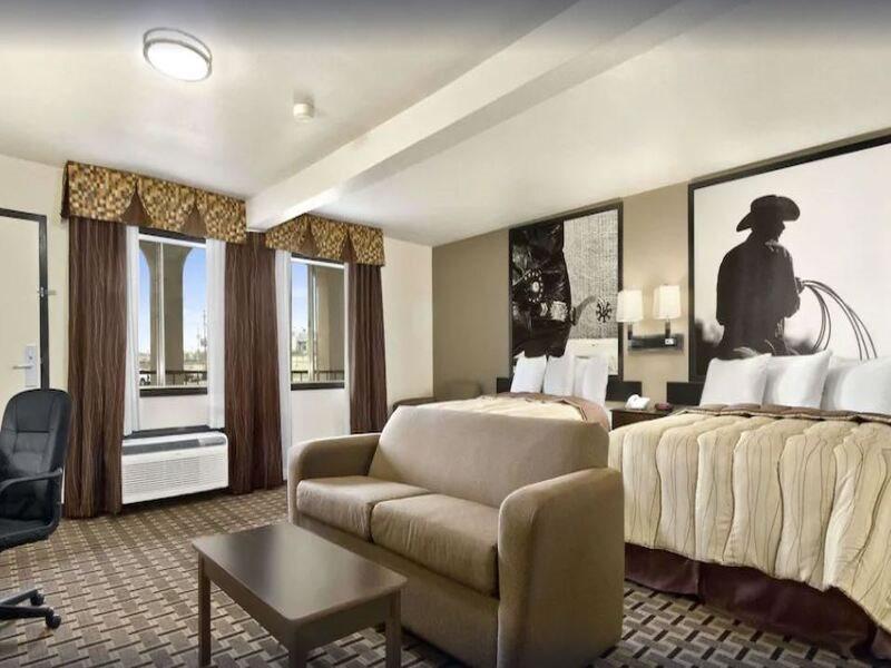 ซูเปอร์ 8 บาย วินด์แฮม ฟอร์ตเวิร์ท เท็กซัส Motel ภายนอก รูปภาพ