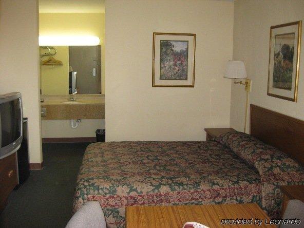 ซูเปอร์ 8 บาย วินด์แฮม ฟอร์ตเวิร์ท เท็กซัส Motel ห้อง รูปภาพ